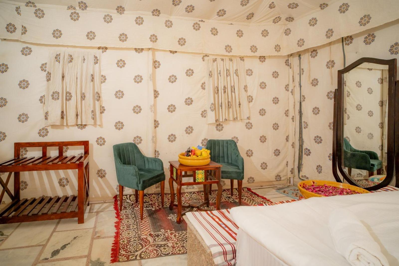 Khamma Ghani Resort With Pool Jaisalmer Eksteriør billede