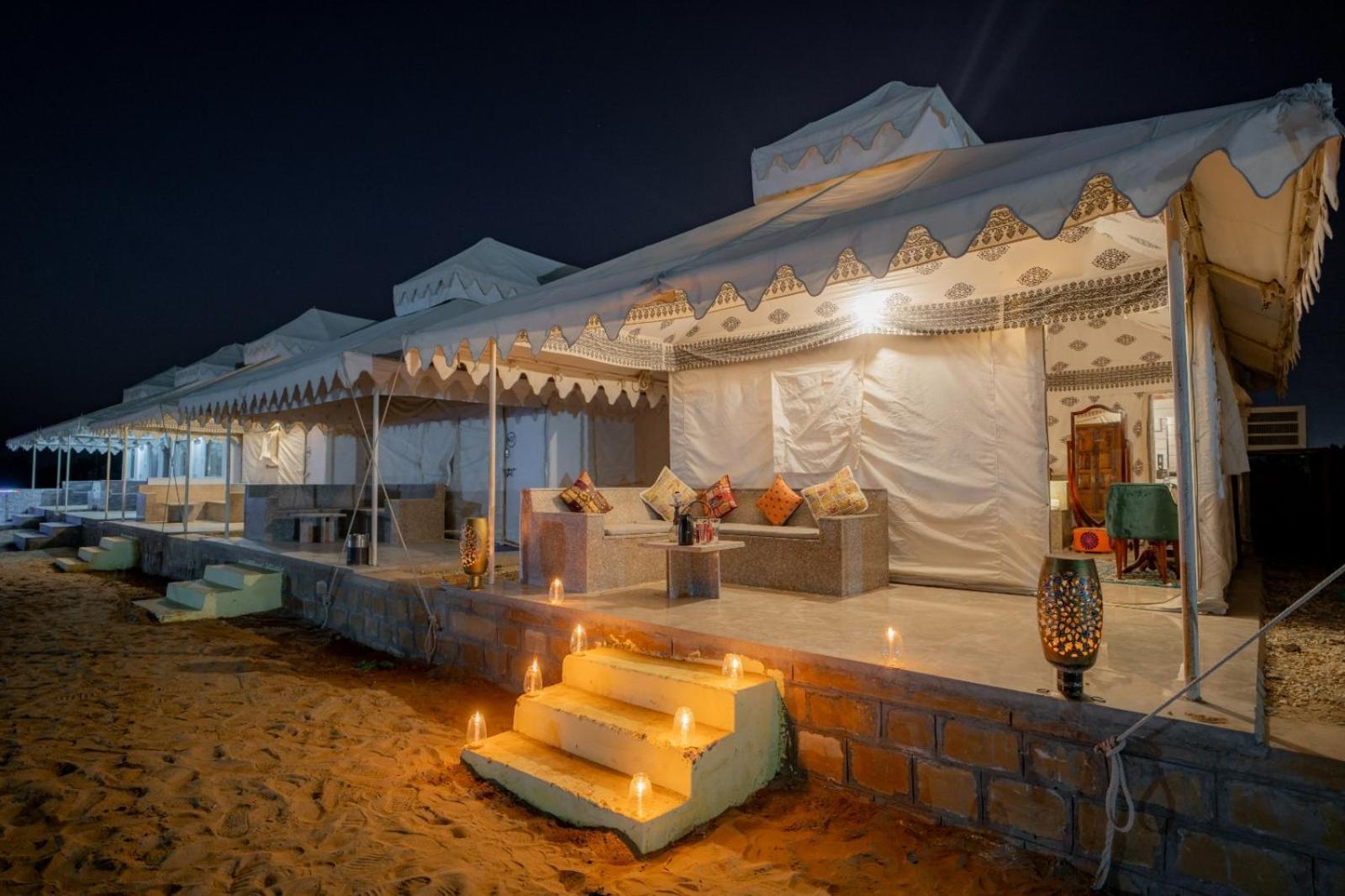Khamma Ghani Resort With Pool Jaisalmer Eksteriør billede