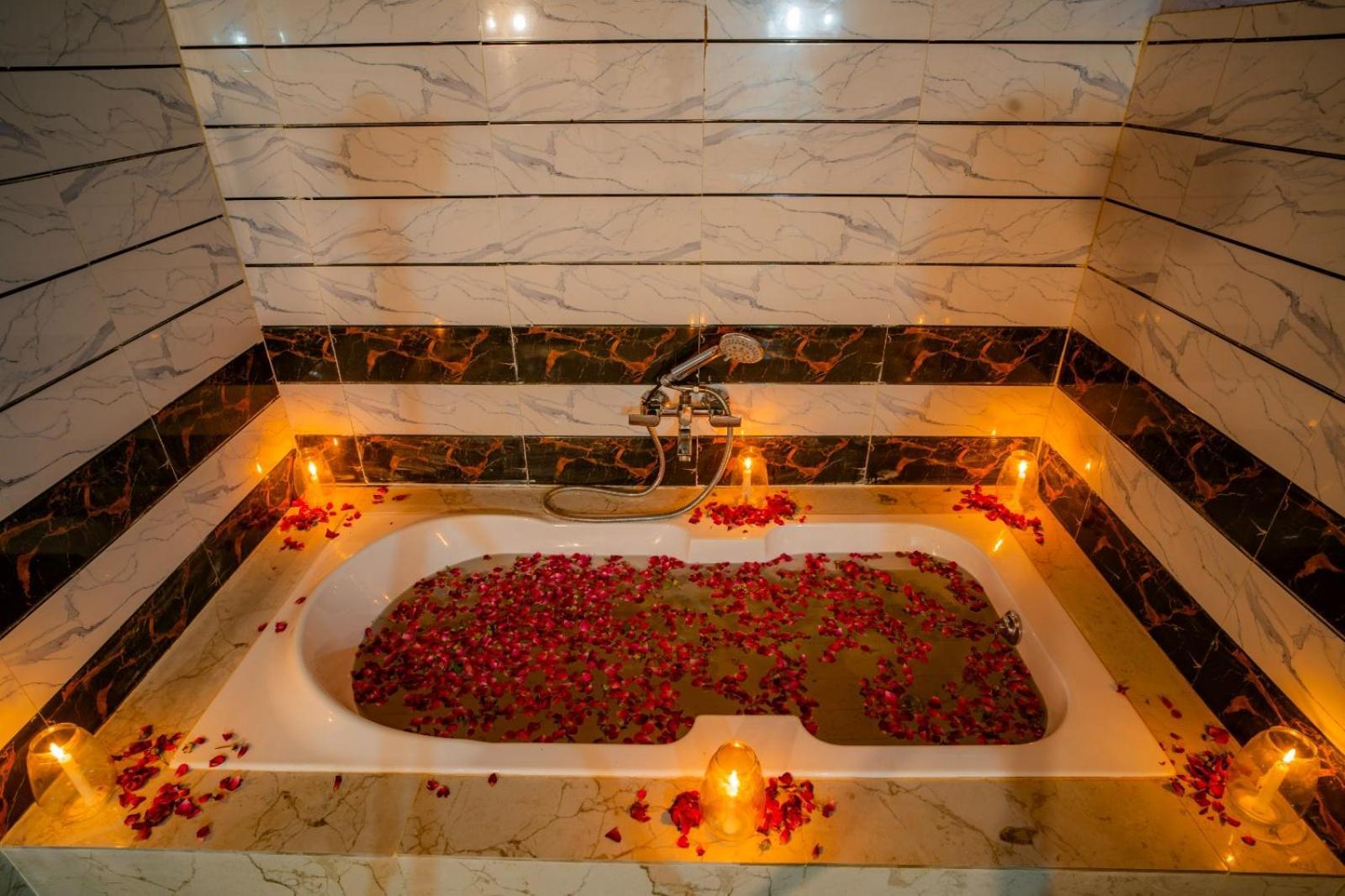 Khamma Ghani Resort With Pool Jaisalmer Eksteriør billede