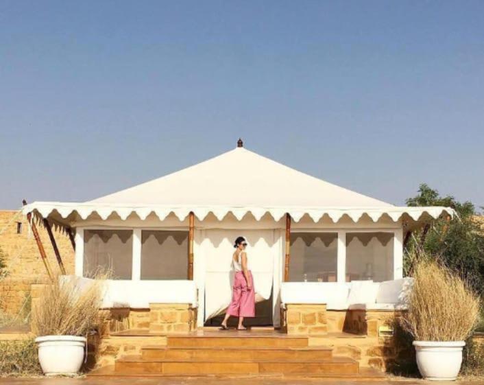 Khamma Ghani Resort With Pool Jaisalmer Eksteriør billede